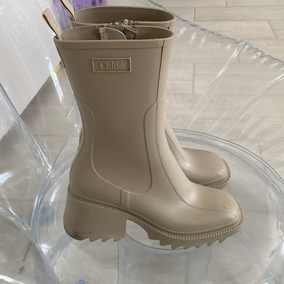 (SOLD***💘😍)CHLOÉ BETTY RUBBER RAIN BOOT - Picture 16 of 16